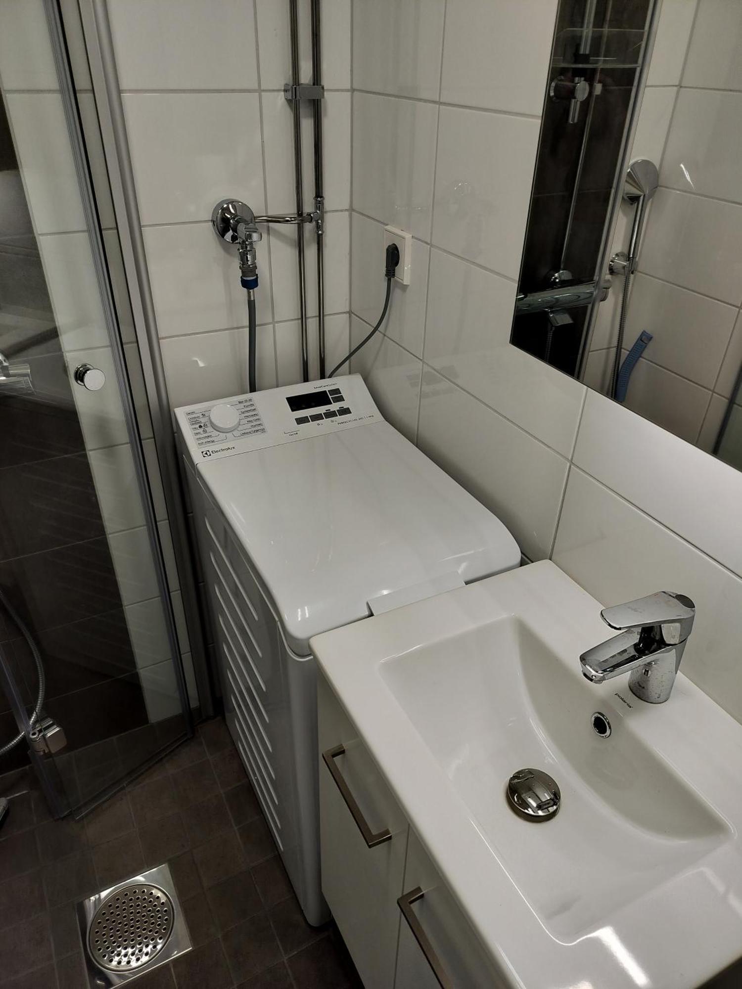 Parantolankatu Modern One Room Apartment Хювинкяя Экстерьер фото